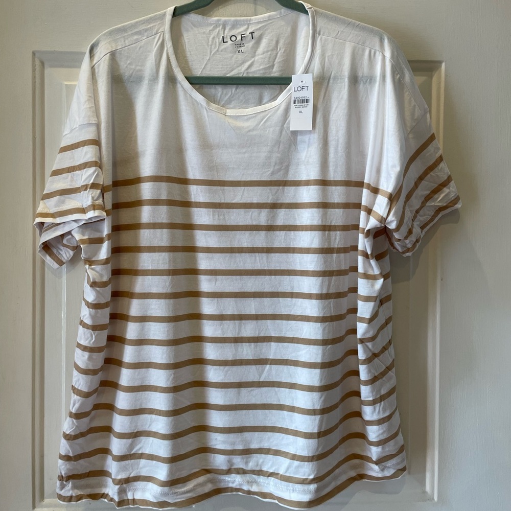 NWT Loft Cotton Tee Size XL White and Beige